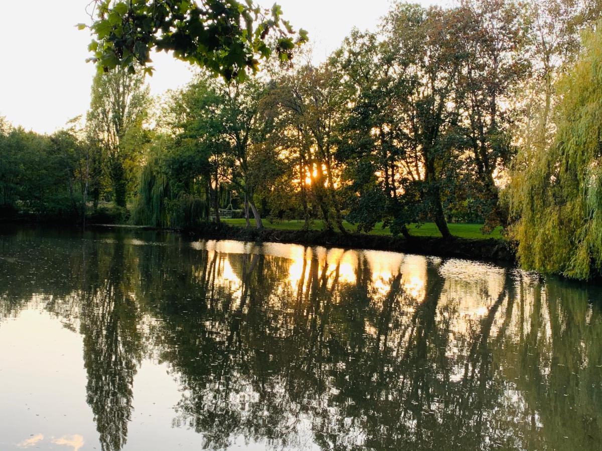 Gite Du Moulin Du Pre Bavent Buitenkant foto